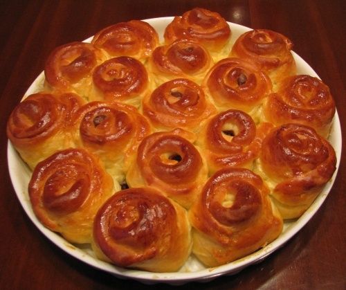 Отличный дрожжевой пирог с шоколадно-ореховой пастой