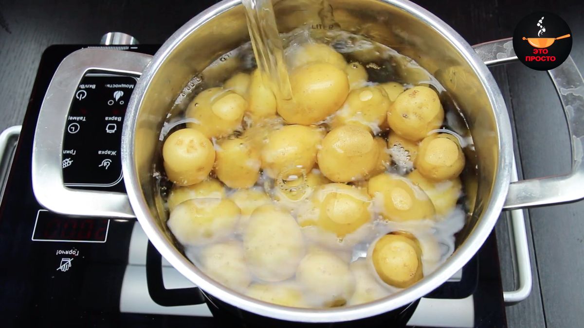 7 секретов идеально сваренного молодого картофеля