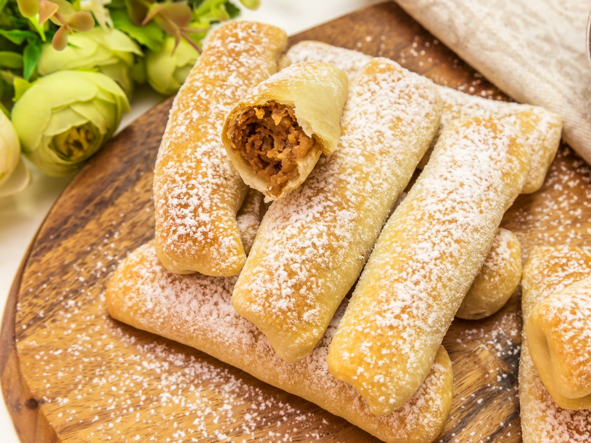 Невероятно вкусные рулетики без яиц и молока: удивительный рецепт на каждый день