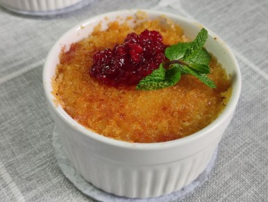 Как приготовить гурьевскую кашу: вкусный десерт из манной крупы с миндалем