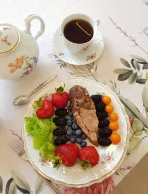 Запечённая ножка ягнёнка