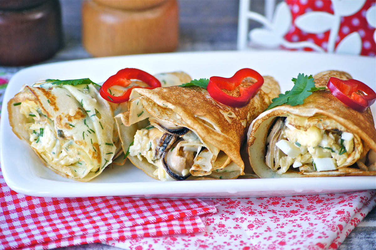 Блины с салатом: свежий взгляд на классическую закуску