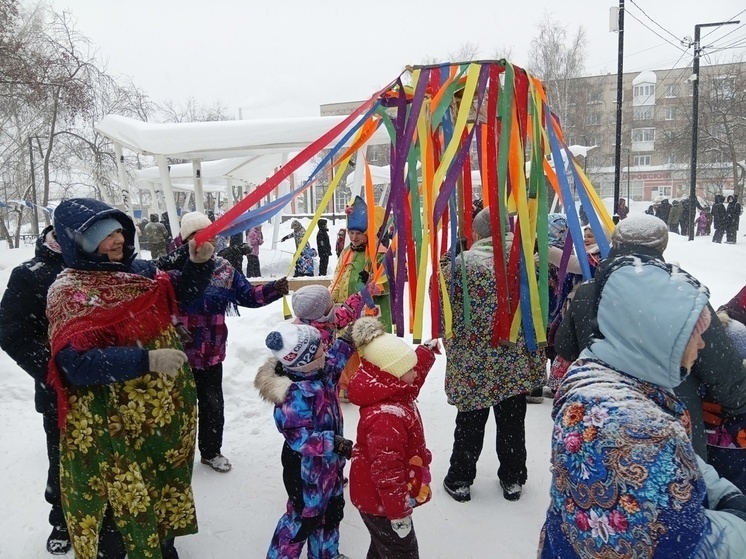 Масленица в Ревде: от веселых эстафет до горячих блинов