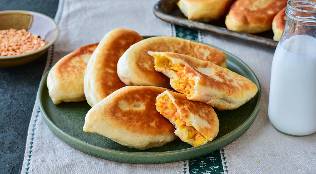 Нежные пирожки с горохом: постное лакомство для гурманов