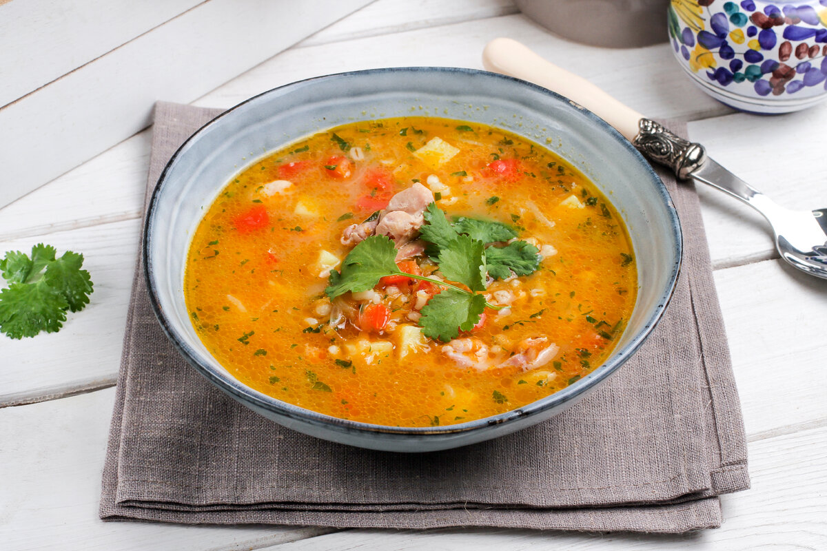 Суп с перловкой, который полюбят все дети