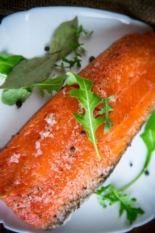 Нежная красная рыба: секреты домашней засолки