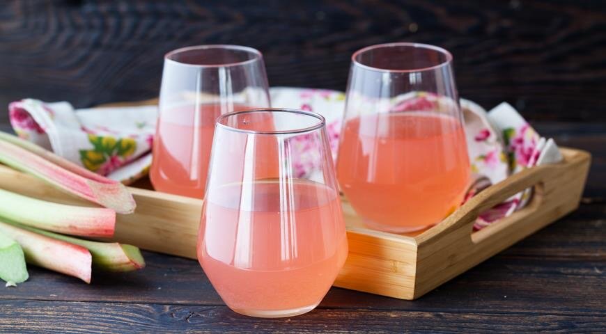 Ревень: освежающий морс для здоровья и хорошего самочувствия