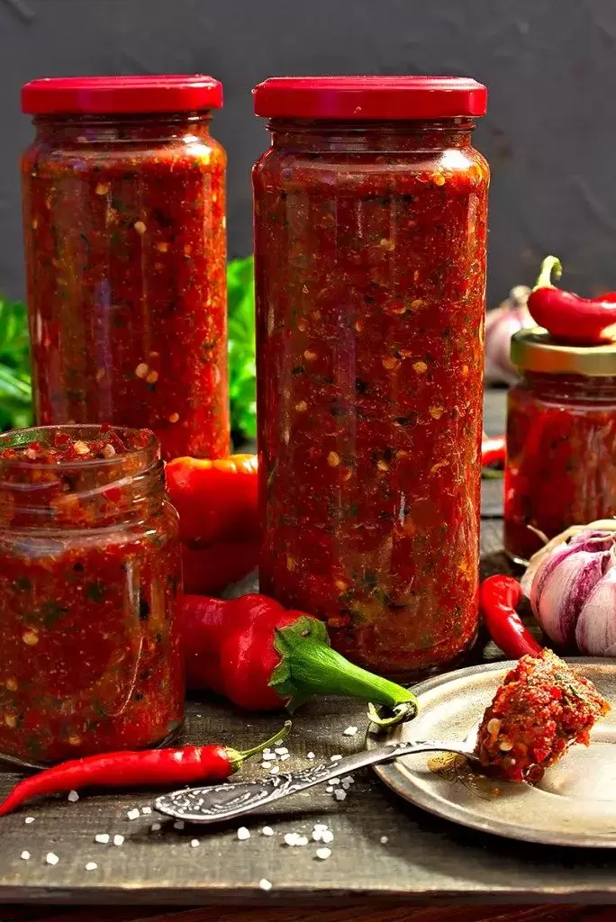 Создайте абхазское масло: идеальная намазка на хлеб и запеканки