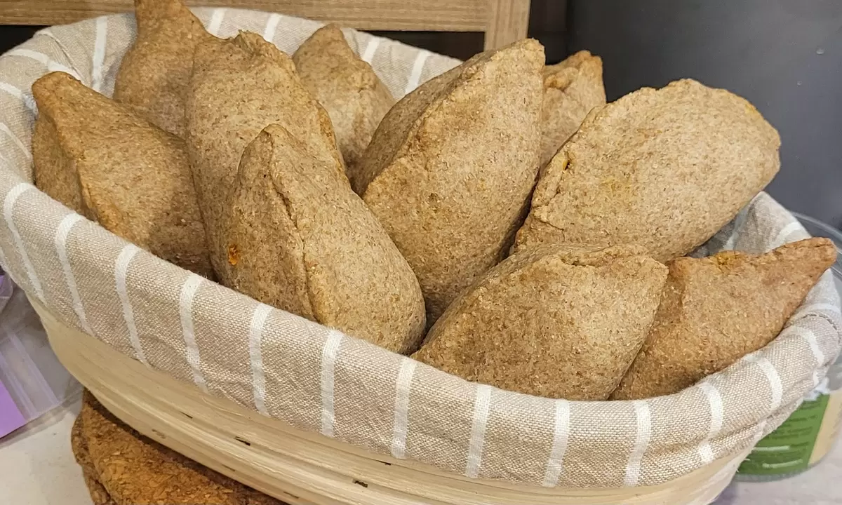 Пирожки с морковной начинкой: веганский рецепт, который стоит попробовать