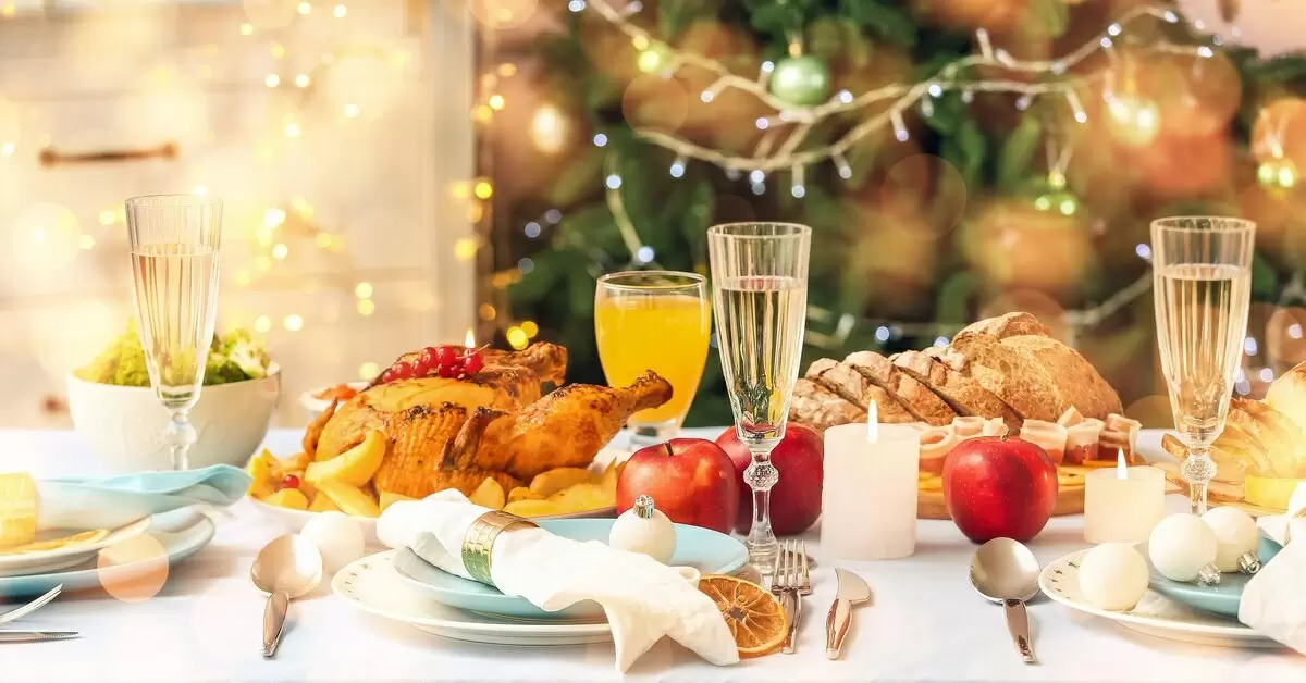 Тихий новогодний стол: как устроить праздник без суеты и перегруженности