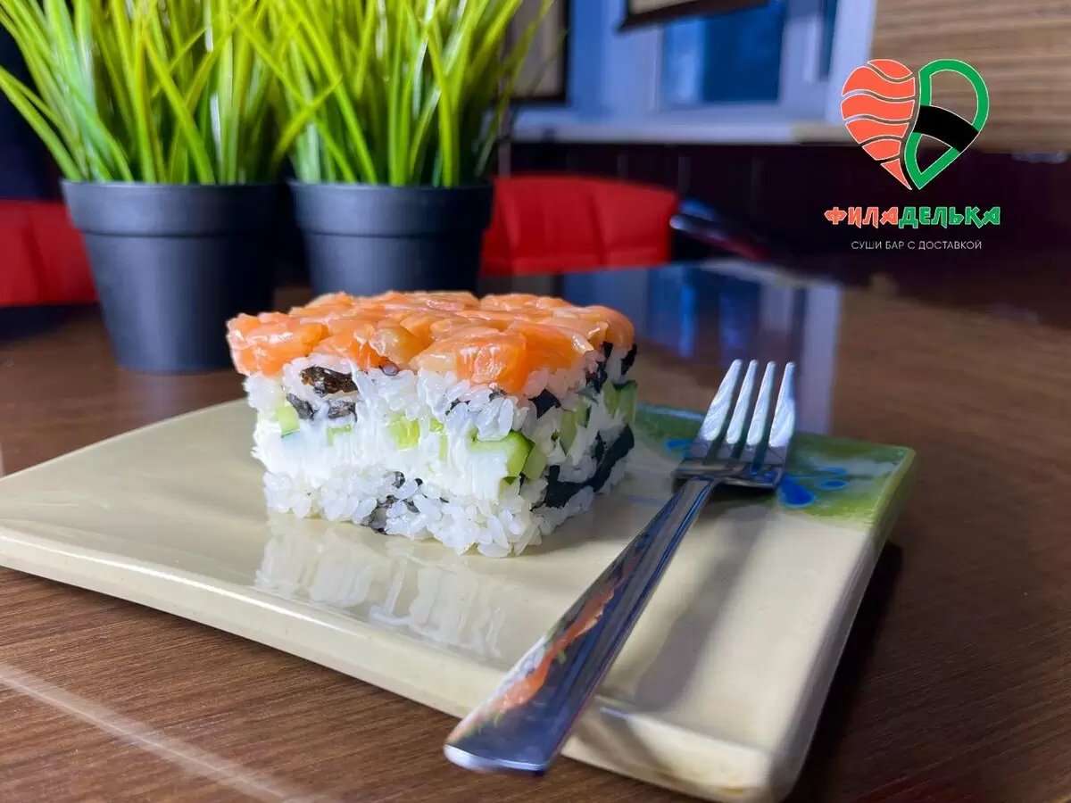 Салат «Филадельфия»: вкус роллов в новом исполнении