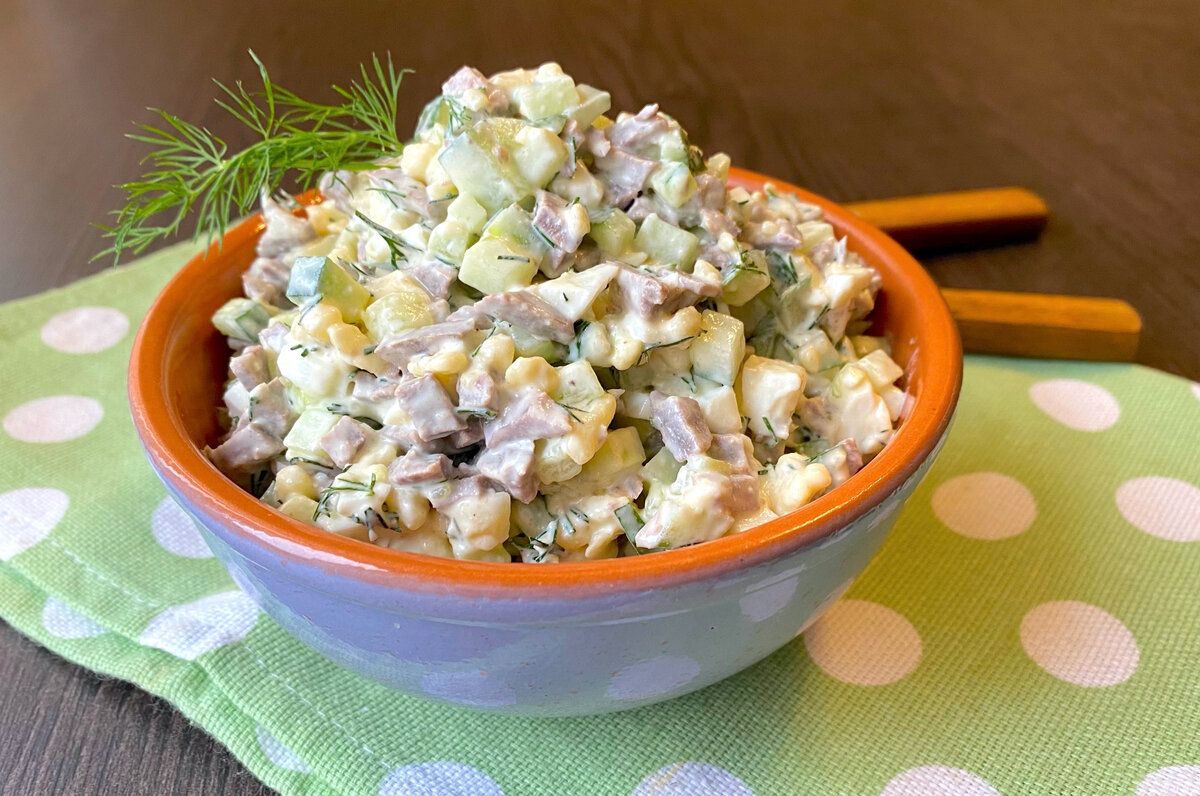 Салат, который украсит любой стол: просто, вкусно и полезно