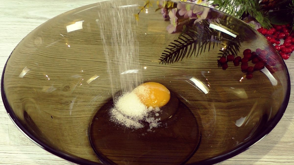 Нежный и ароматный пирог с медом и корицей: идеальное чаепитие